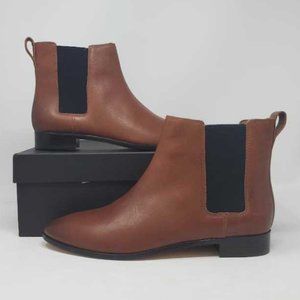 Women's 7 J Crew pull on Chelsea boots in leather